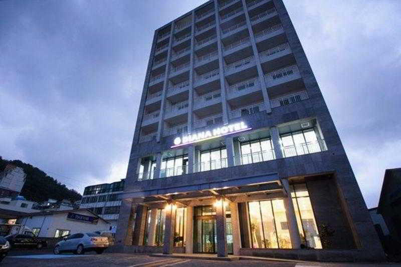 Sims Hotel Jeju Exterior foto
